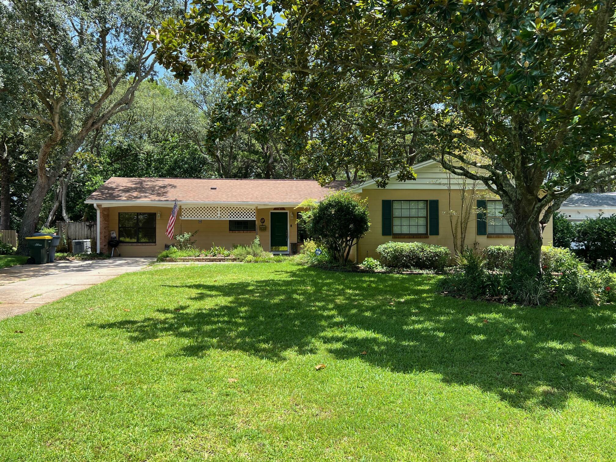 Property Photo:  33 SE Anastasia Drive  FL 32548 