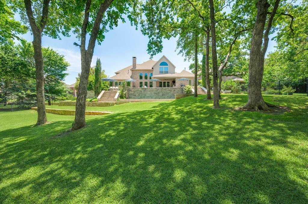 Property Photo:  304 Overlook Drive  TX 76034 