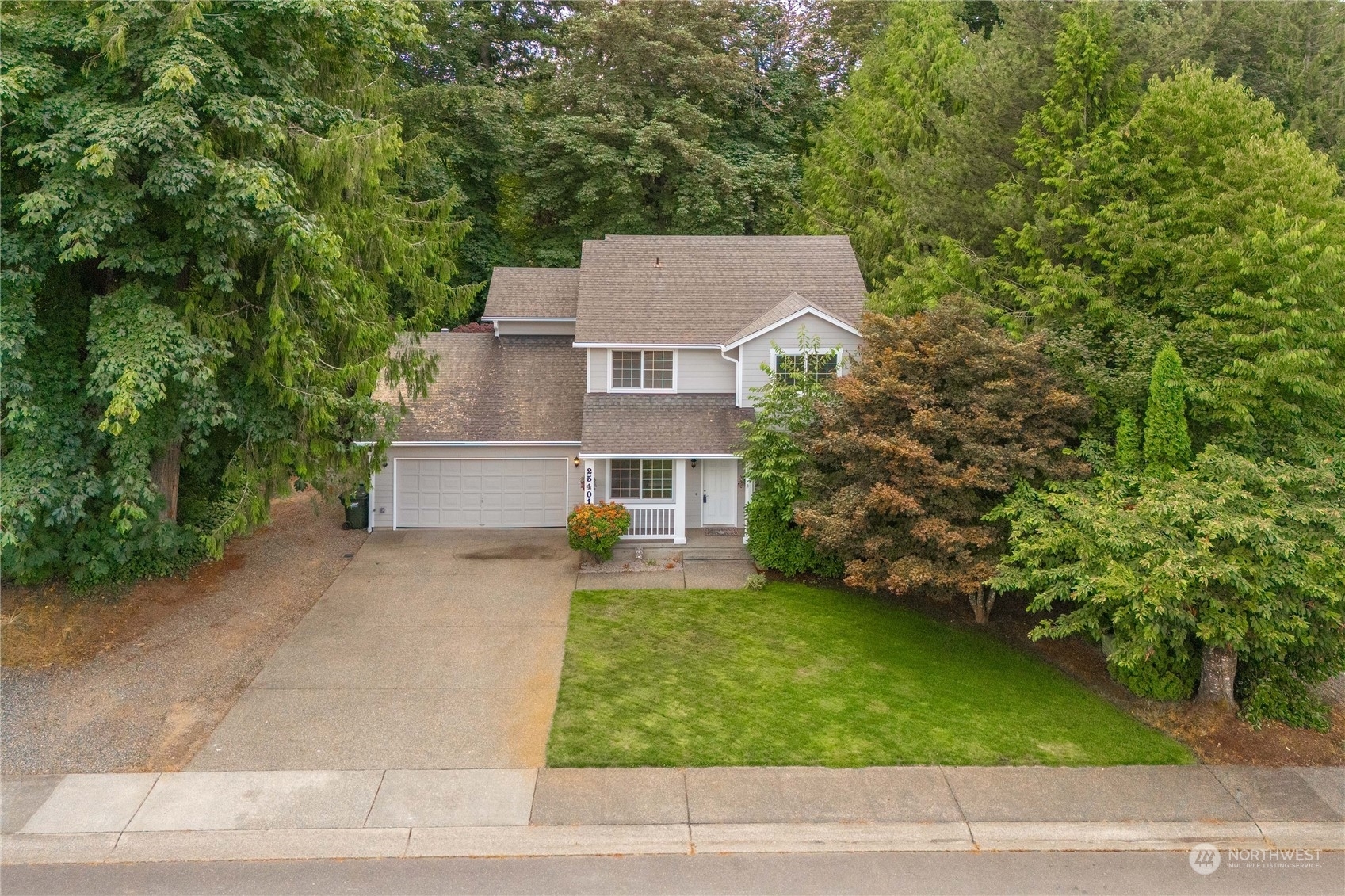 Property Photo:  25401 Kanasket Drive  WA 98010 