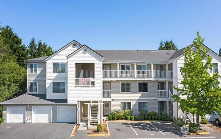 2009 196th Street SE E202  Bothell WA 98012 photo