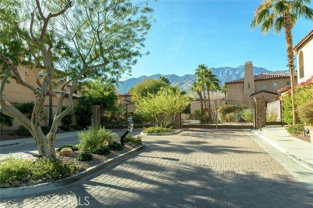 Property Photo:  1719 San Sebastian Court  CA 92264 