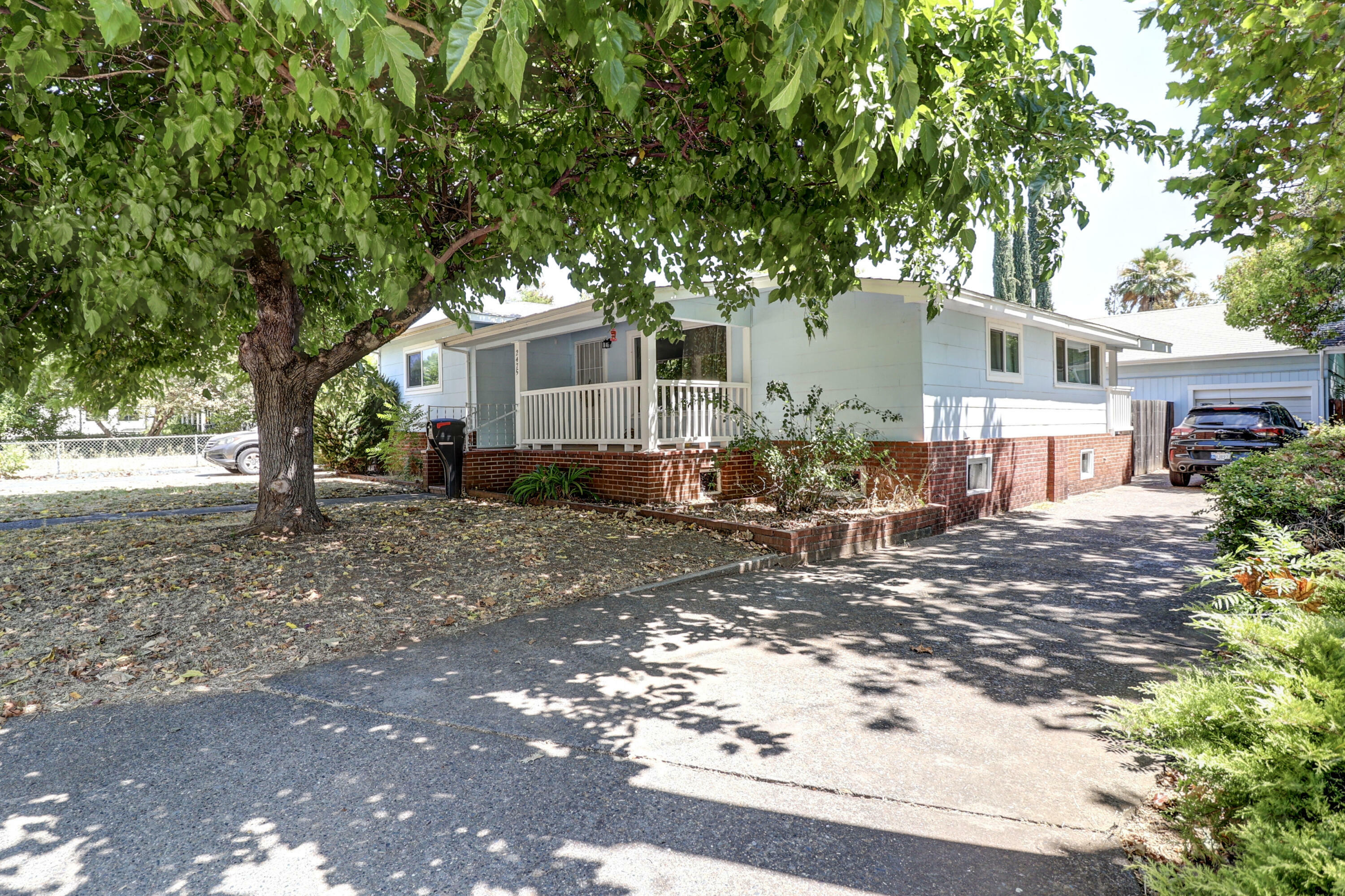 Property Photo:  2475 Waldon Street  CA 96001 