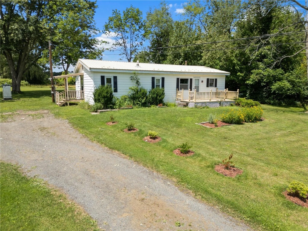 Property Photo:  386 N Applegate Road  NY 14850 