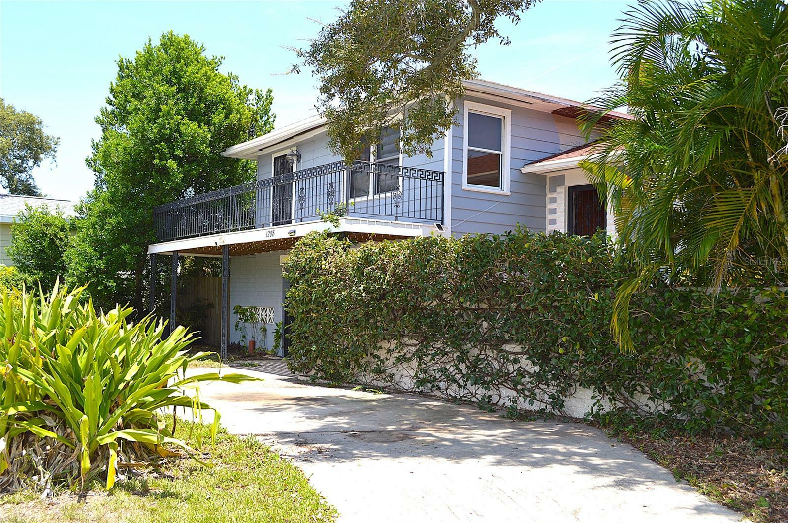 Property Photo:  1208 N Halifax Avenue  FL 32118 