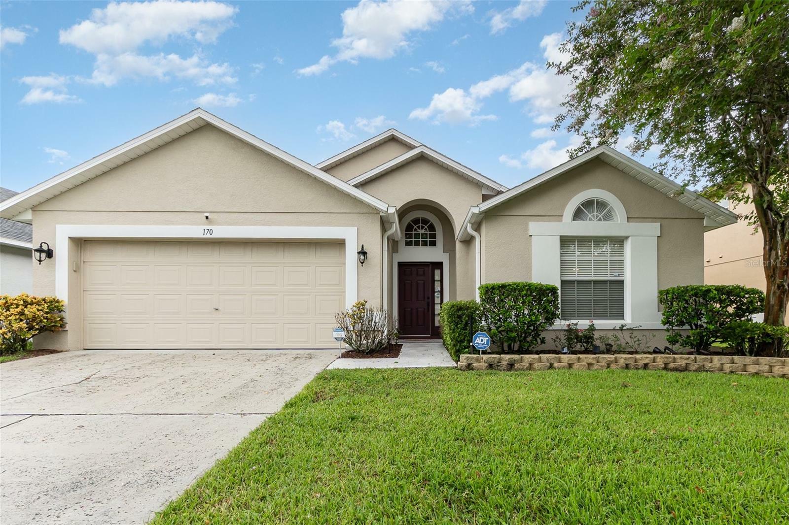 Property Photo:  170 Thornbury Drive  FL 34744 