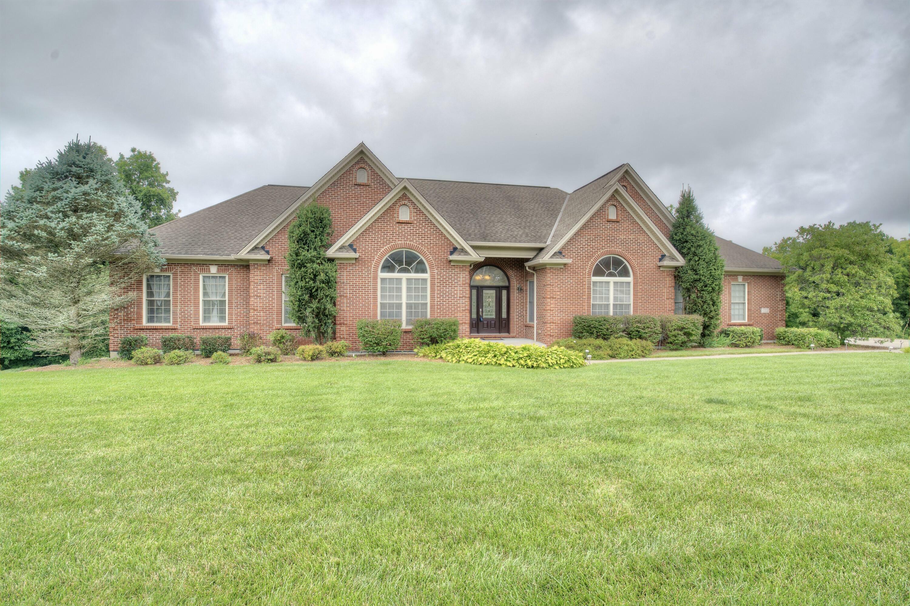 Property Photo:  1115 Cheval Drive  KY 41094 