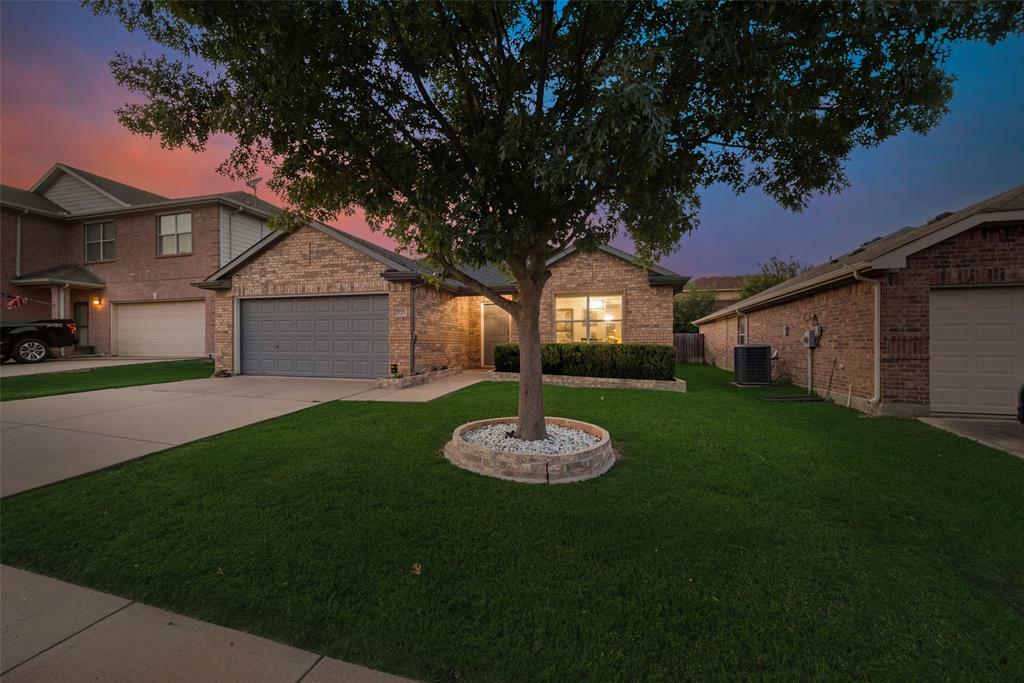 Property Photo:  3725 Palm Drive  TX 76244 