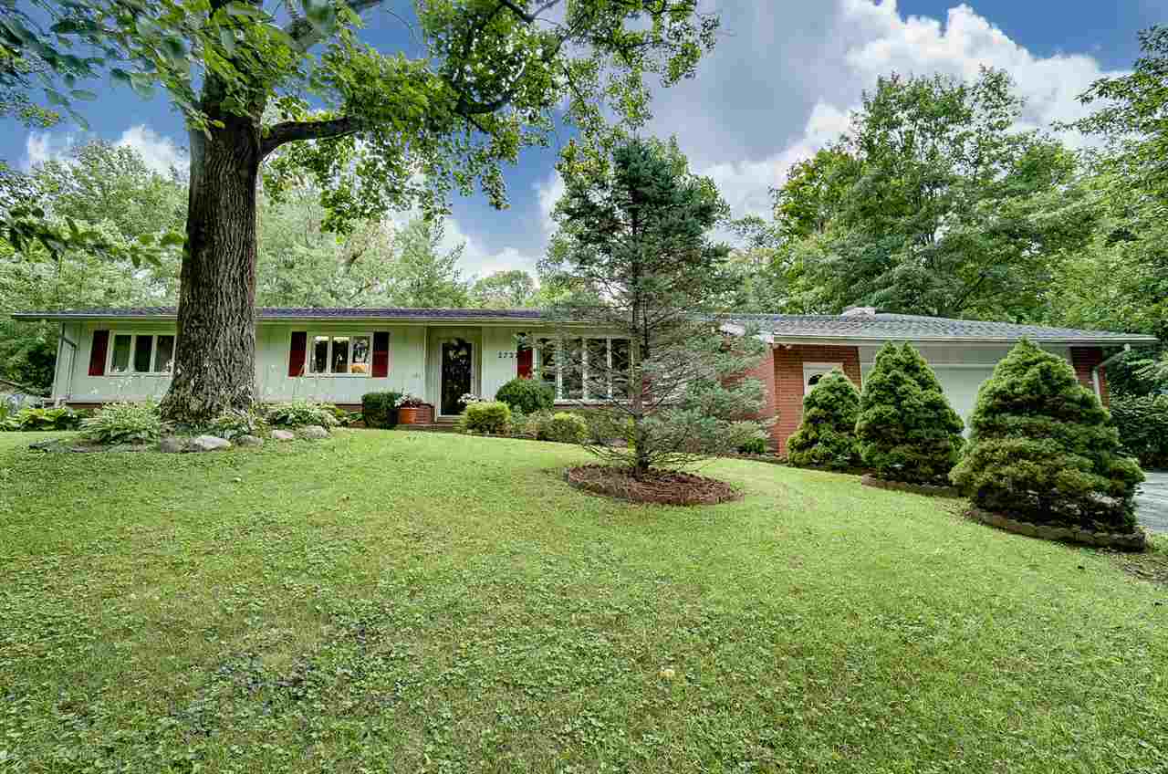 Property Photo:  2727 Southeast Parkway  IN 47374 