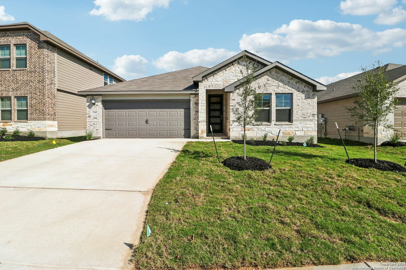 Property Photo: 17002 Blaise Terrace TX 78247
