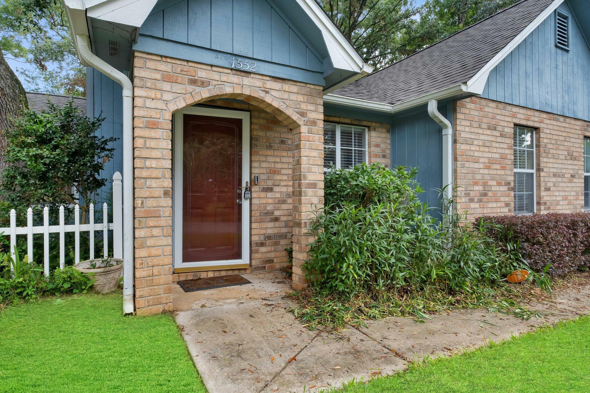 Property Photo:  1552 Cinnamon Bear Circle  FL 32311 