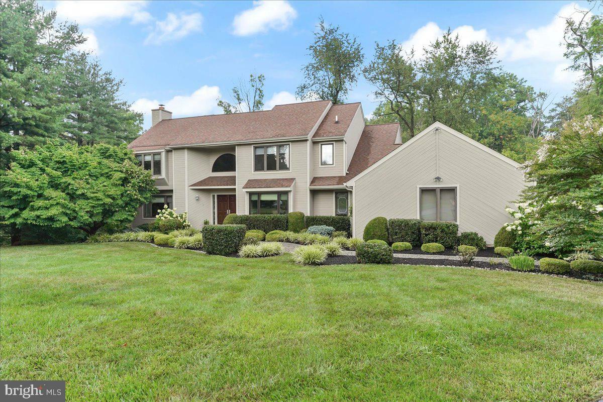 Property Photo:  7 Hillingham Court  PA 19317 