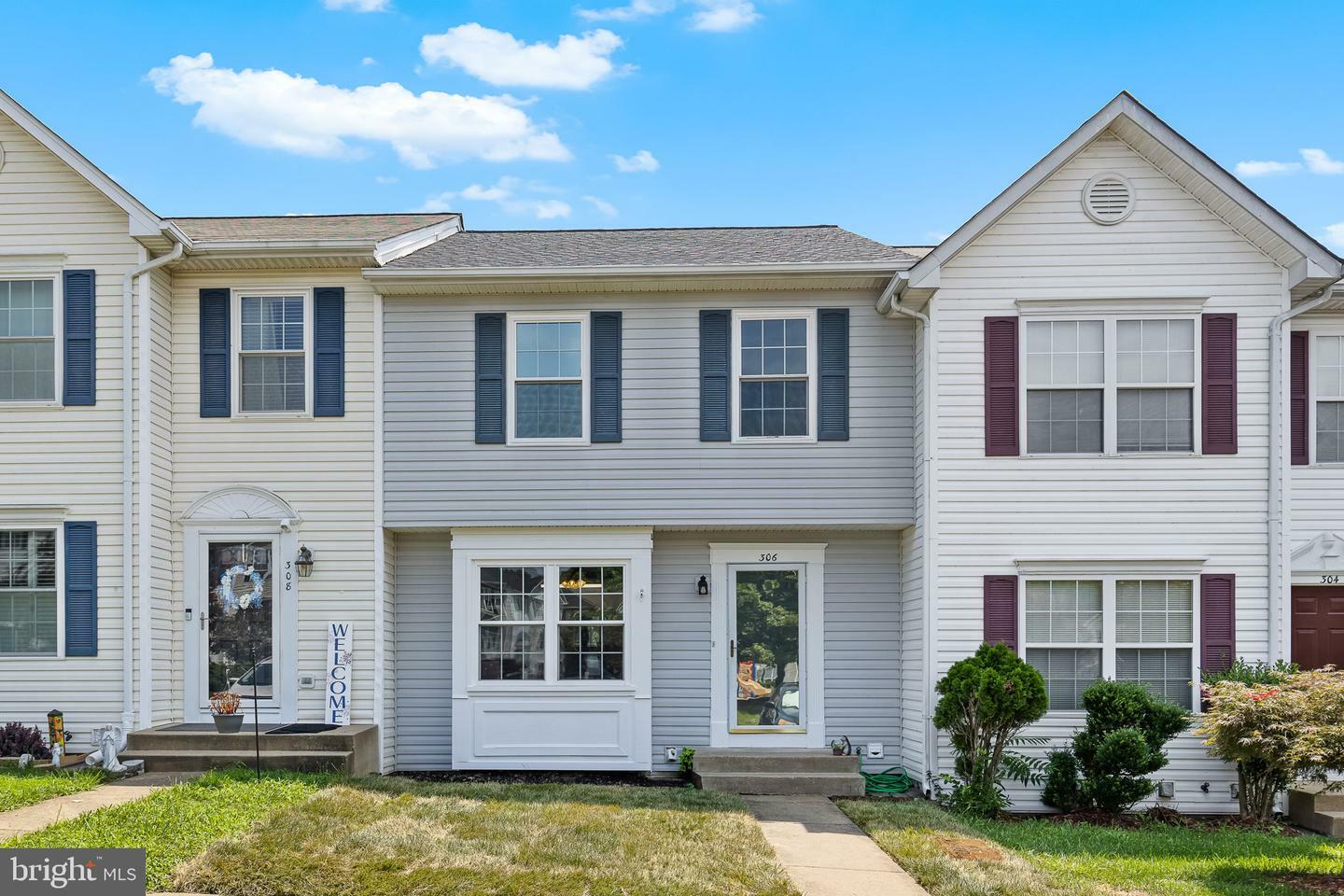 Property Photo:  306 Crescent Boulevard  VA 22554 