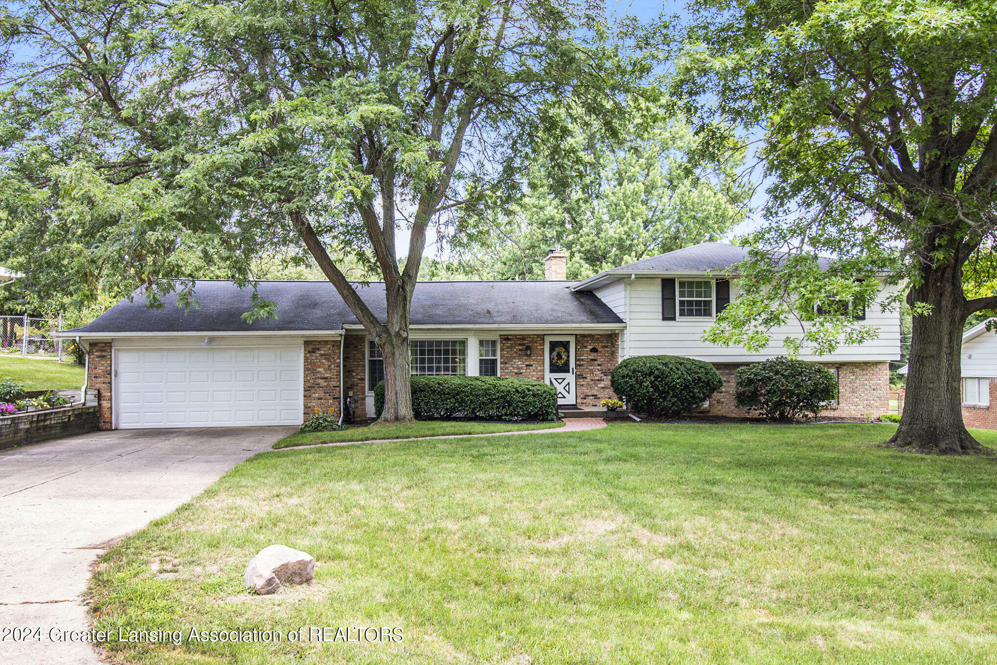 Property Photo:  4014 Mar Moor Drive  MI 48917 