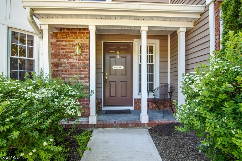 Property Photo:  80 Laurelwood Ct  NJ 07866 