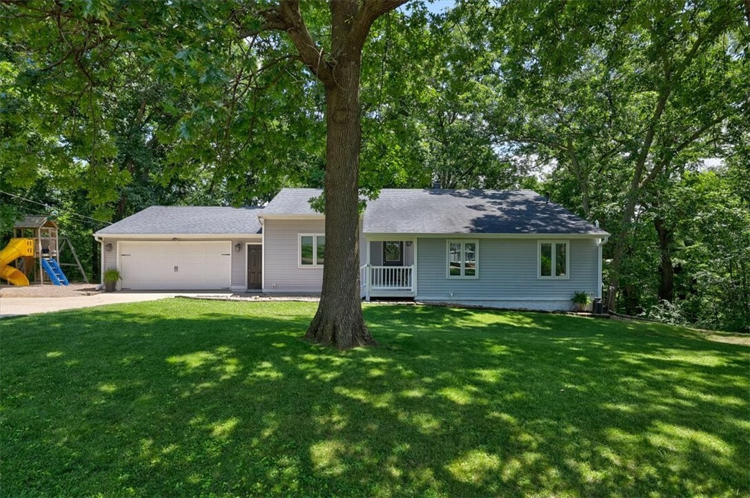 1491 Circle Drive  Knoxville IA 50138 photo