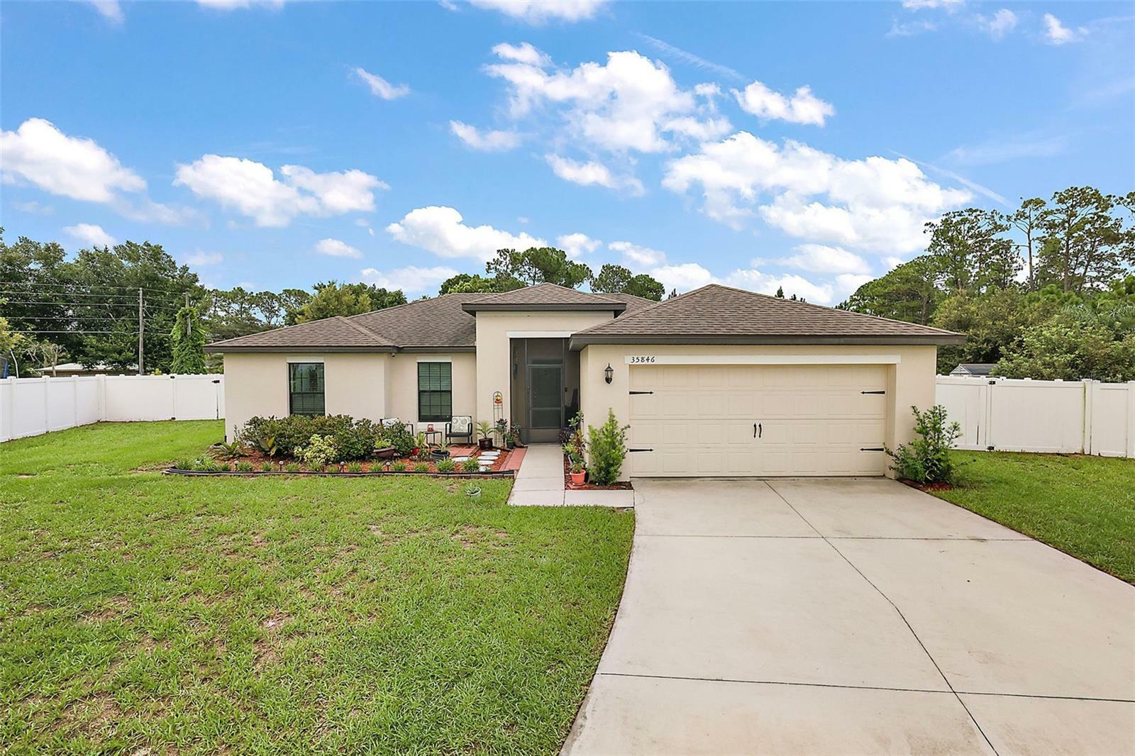 Property Photo:  35846 Rose Moss Avenue  FL 34788 