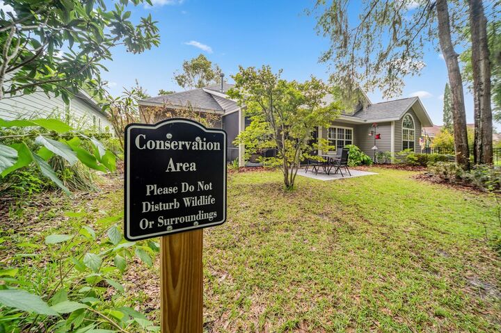 Property Photo:  8923 SW 80th Avenue  FL 32608 