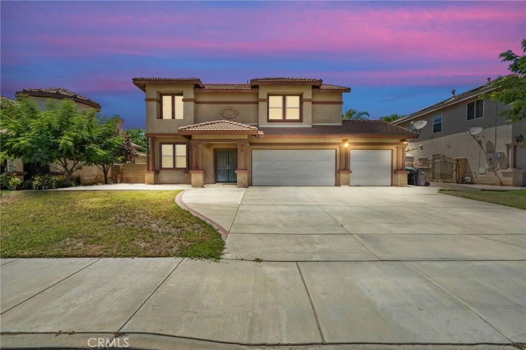 Property Photo:  25639 Gala Circle  CA 92585 