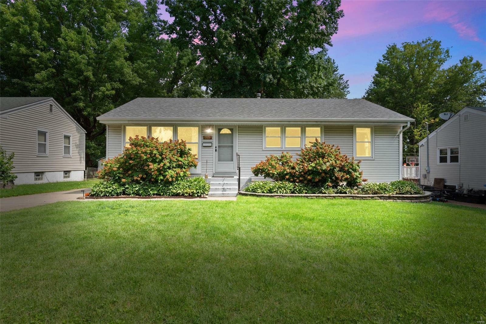 Property Photo:  155 Saint Madeleine Lane  MO 63031 