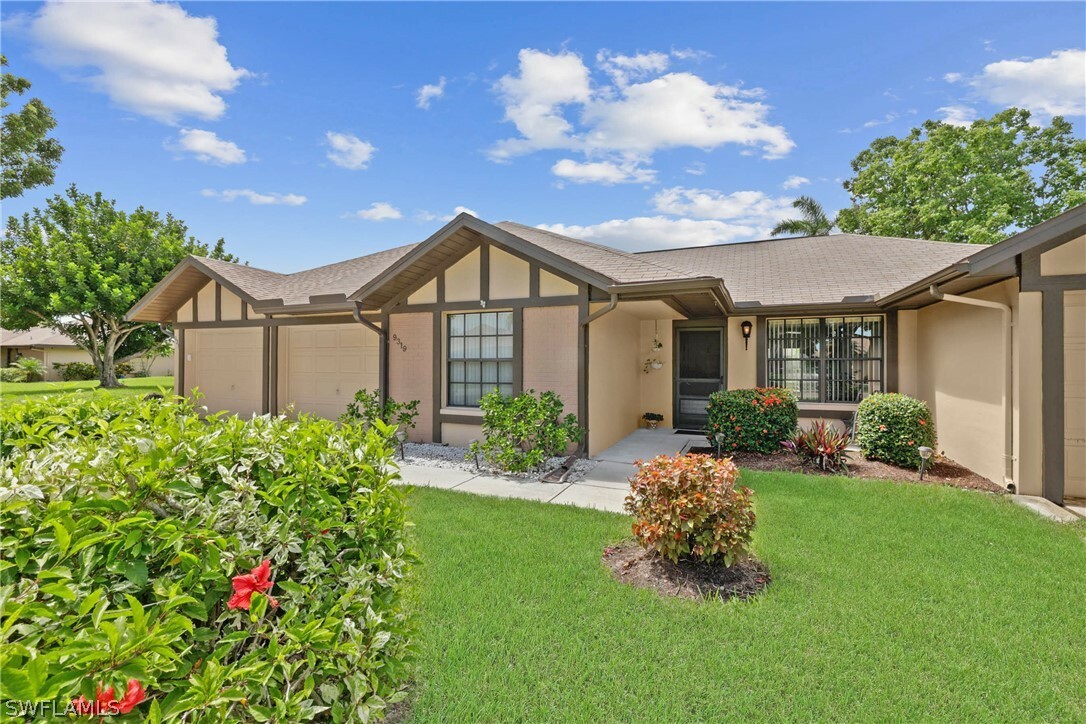 Property Photo:  9319 Cobbler Lane  FL 33919 