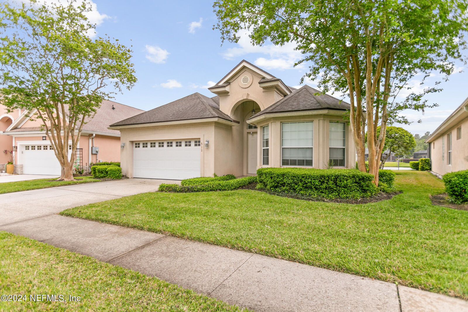 Property Photo:  312 Island Green Drive  FL 32092 