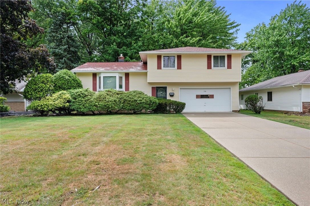 Property Photo:  374 Balmoral Drive  OH 44143 