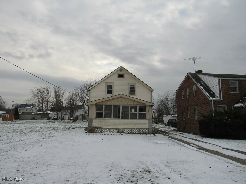 Property Photo:  18730 Abby Avenue  OH 44119 