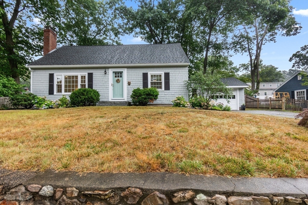 Property Photo: 263 Linden St MA 01982