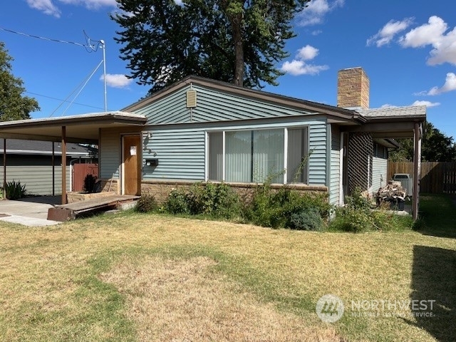 Property Photo:  630 SW 3rd  WA 99324 