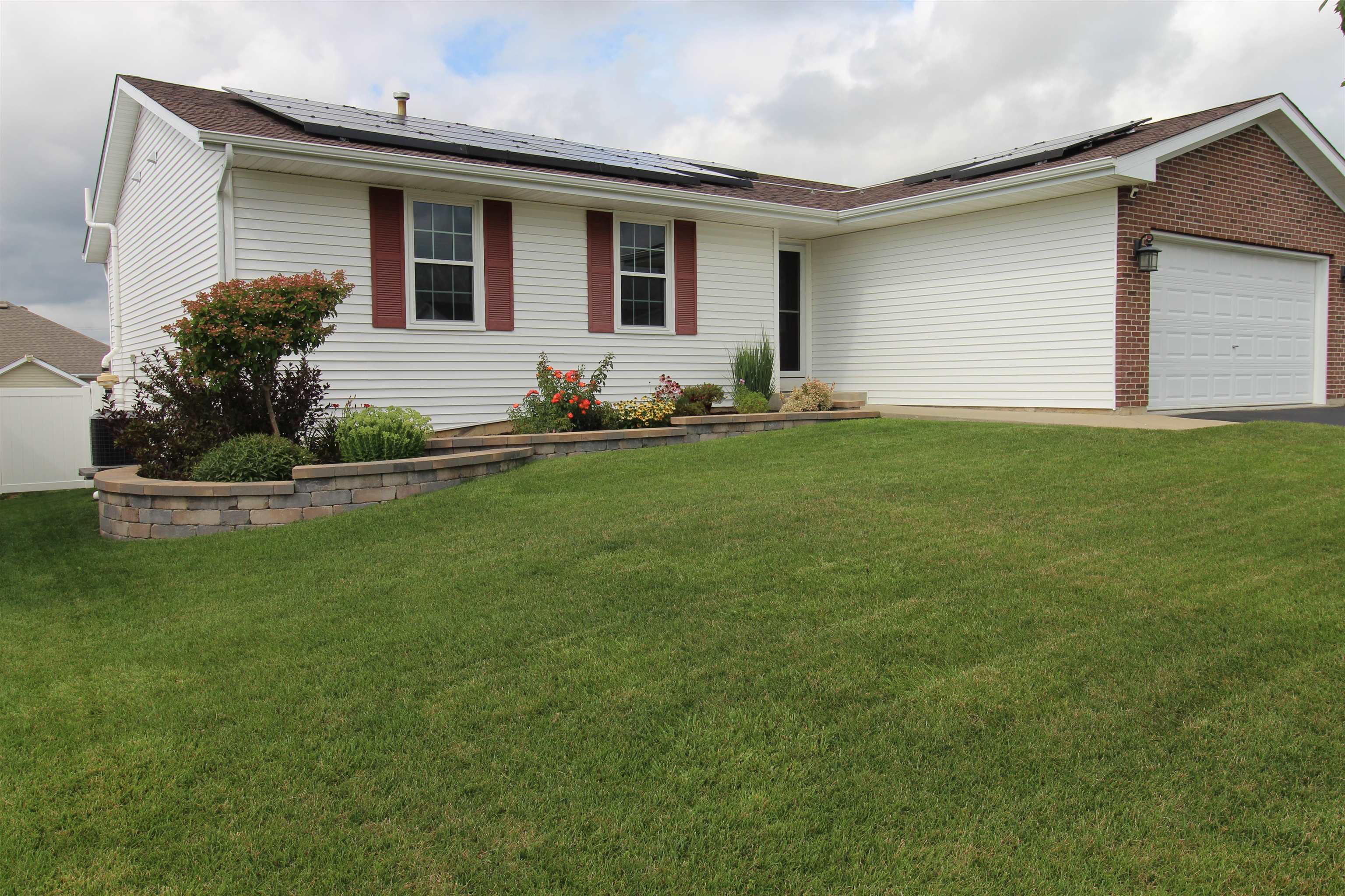 Property Photo:  3042 Merseyshire Lane  IL 61115 