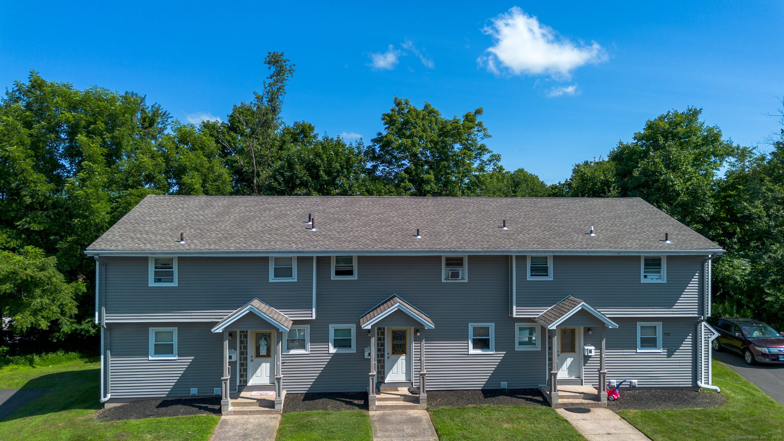 Property Photo: 742 Center Street CT 06492