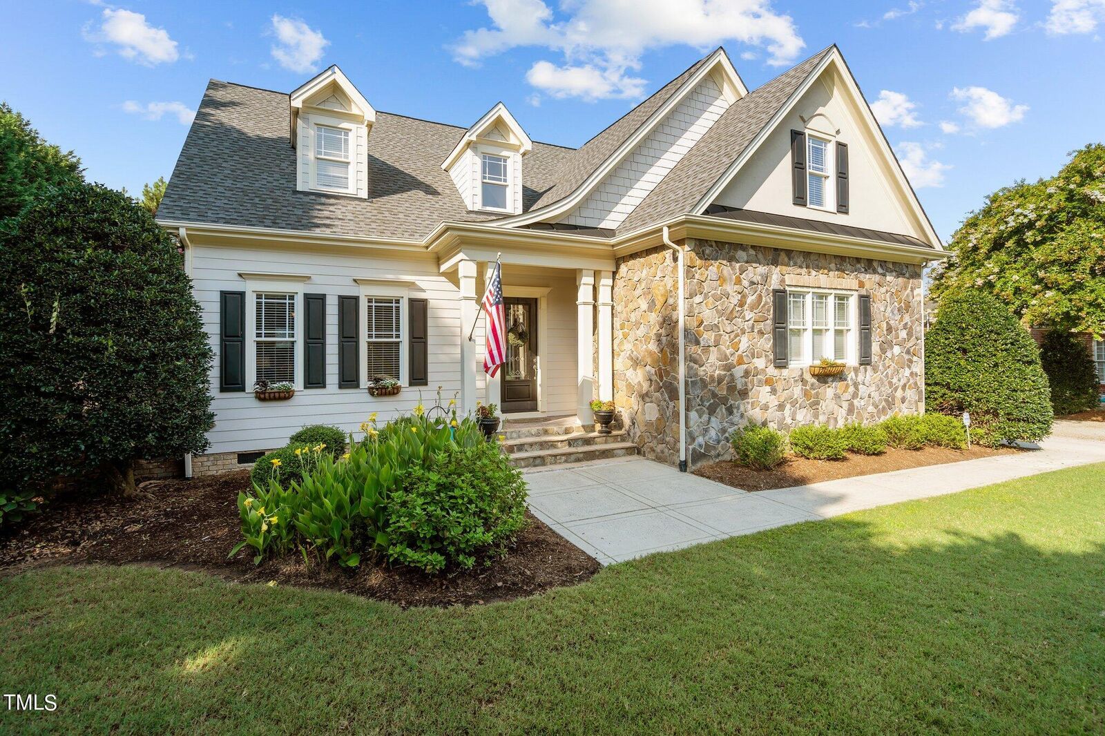 Property Photo: 3103 Whitehart Lane NC 27539