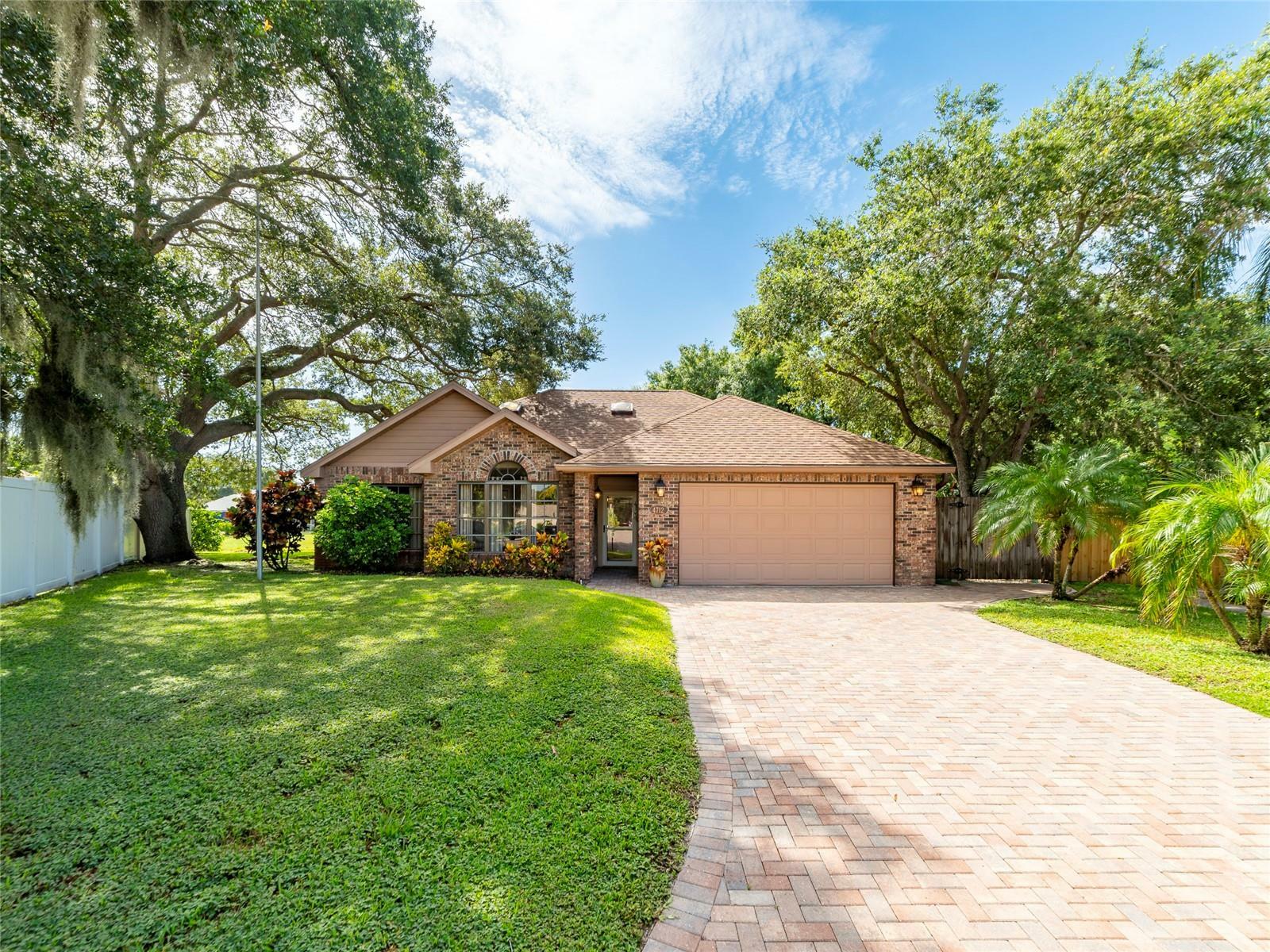 Property Photo:  4712 Country Oaks Boulevard  FL 34243 