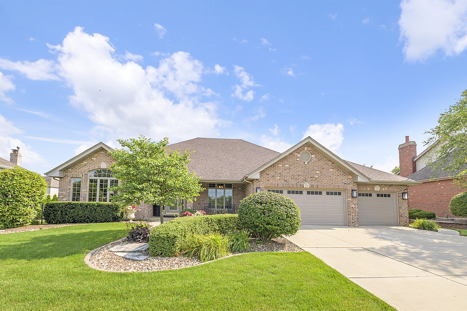 10835 Cardinal Lake Drive  Frankfort IL 60423 photo