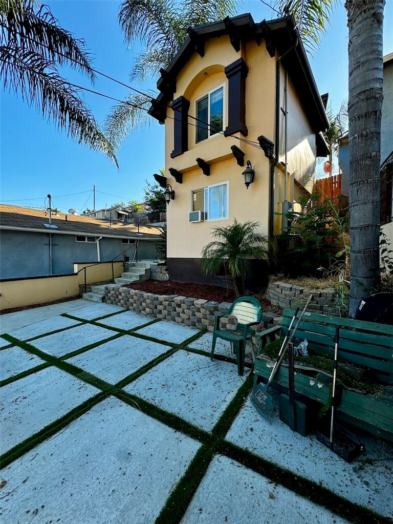 Property Photo:  731 N Gage Avenue  CA 90063 