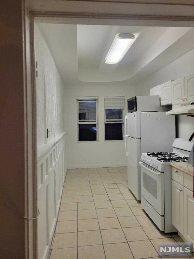 Property Photo:  181 West Englewood Avenue  NJ 07666 