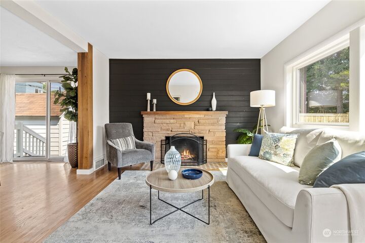 Property Photo:  4141 40th Avenue SW  WA 98116