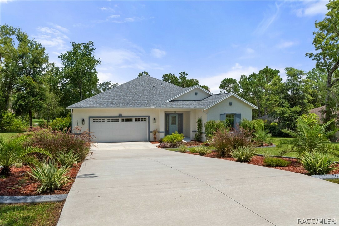 Property Photo: 2489 E Celina Street FL 34453