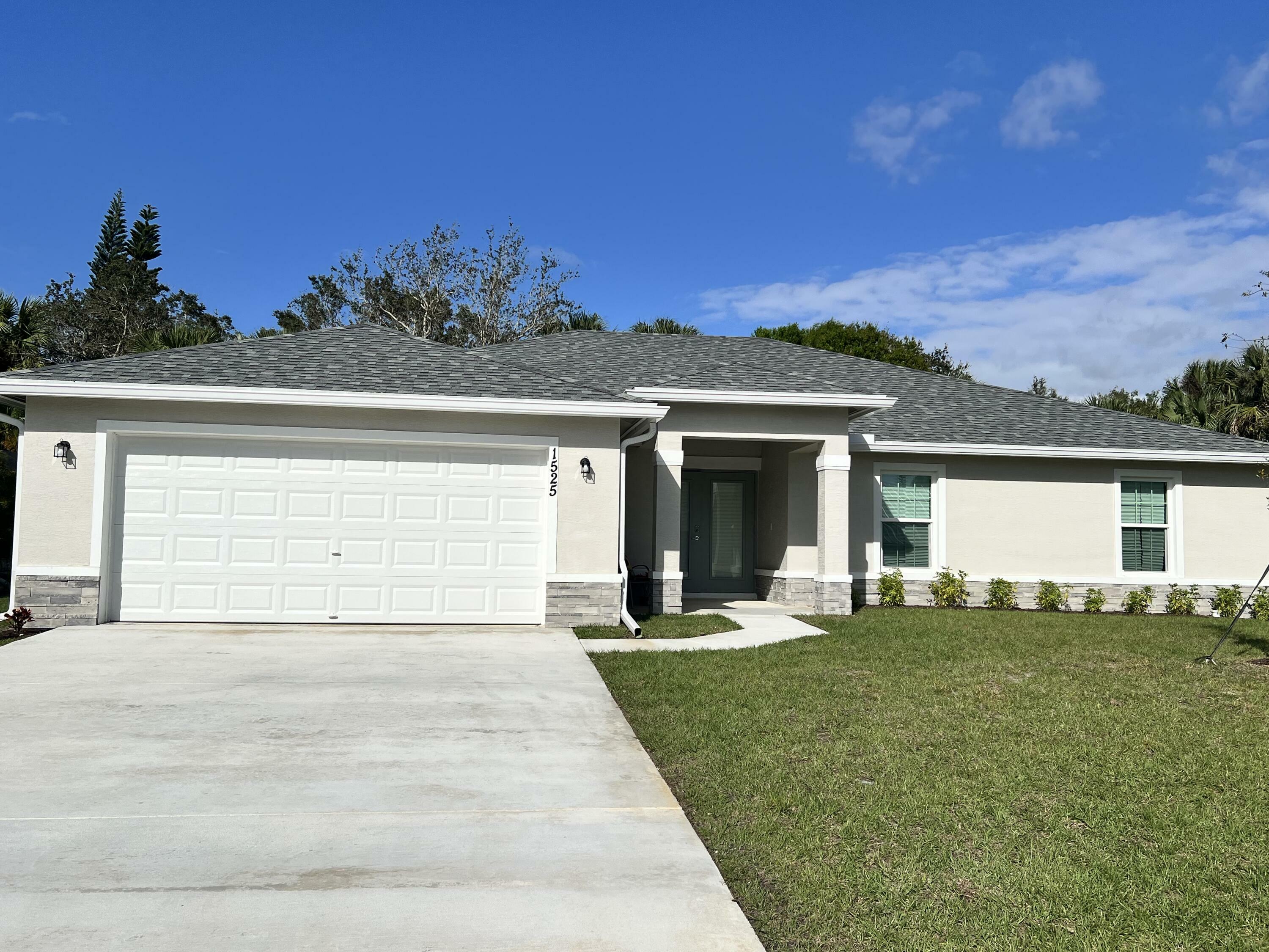 1525 SW Urbino Avenue  Port Saint Lucie FL 34953 photo