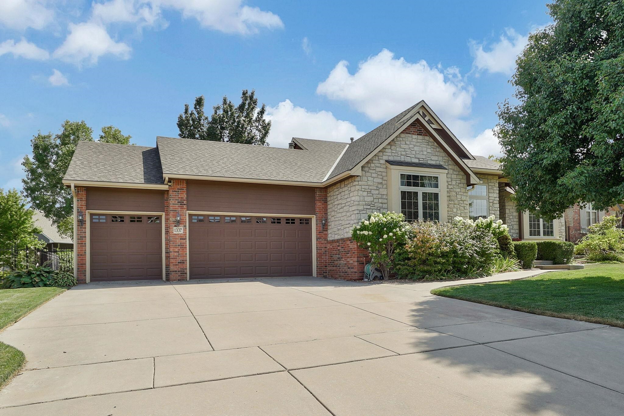 Property Photo:  1337 S Auburn Hills Ct  KS 67235 