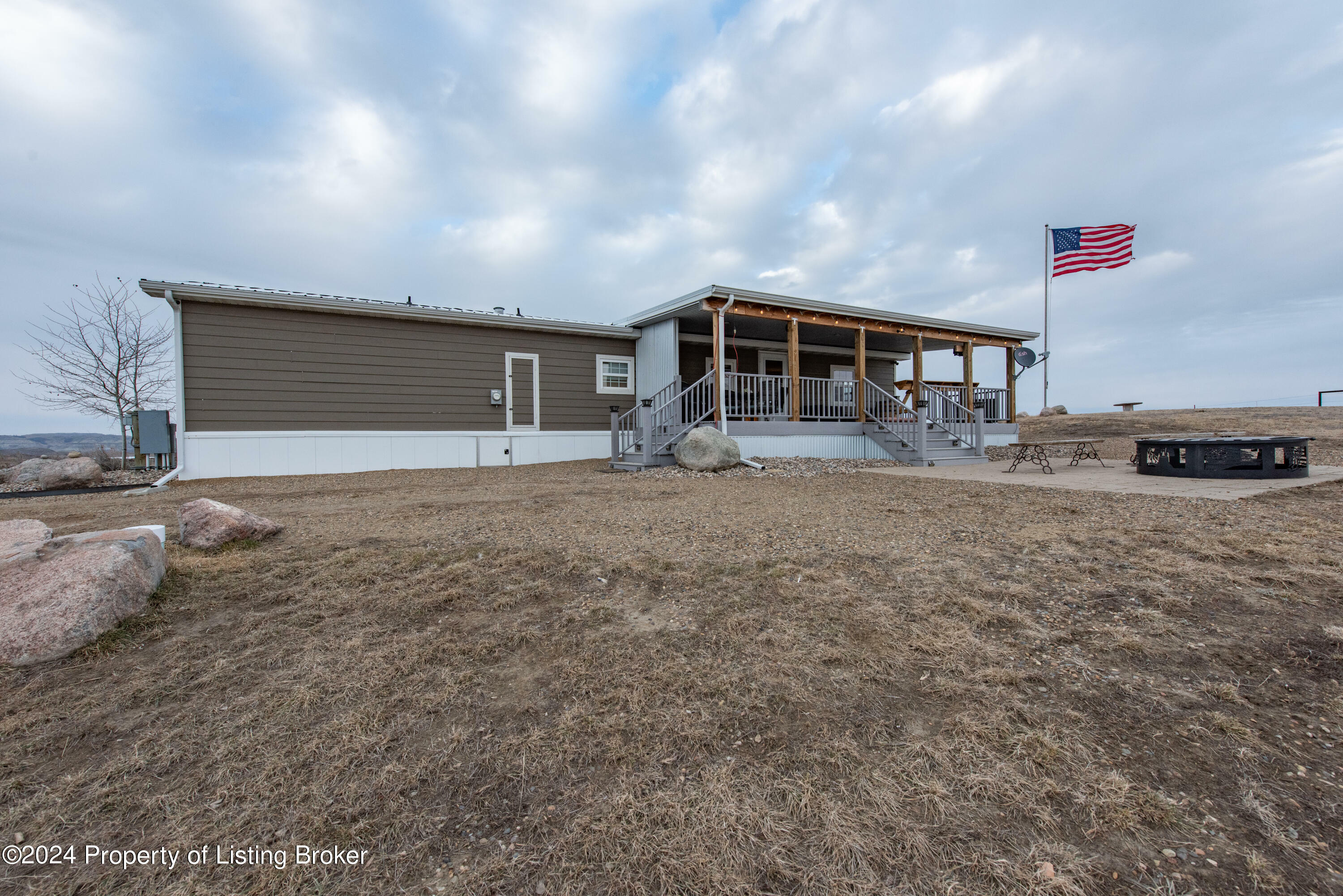 Property Photo:  1 Elmers Point  ND 58757 