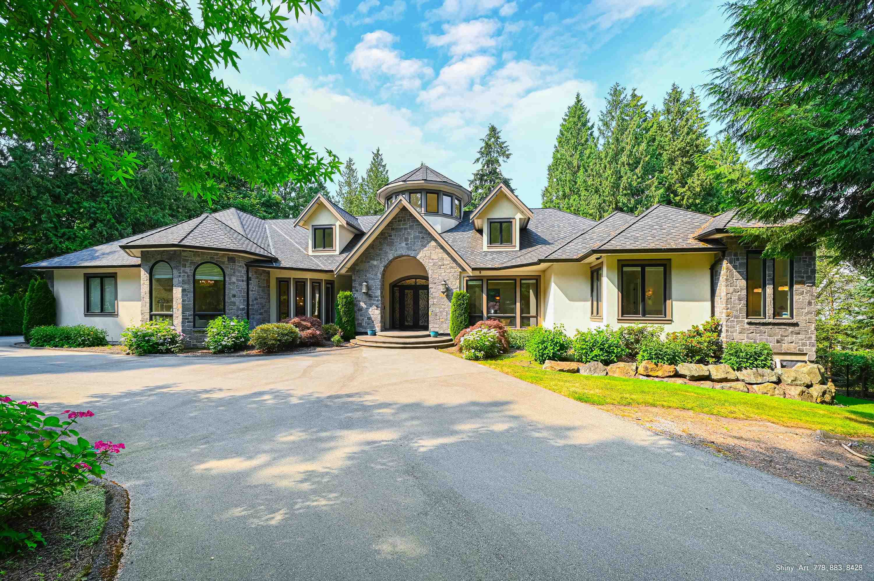 Property Photo:  13479 Vine Maple Drive  BC V4P 1W8 