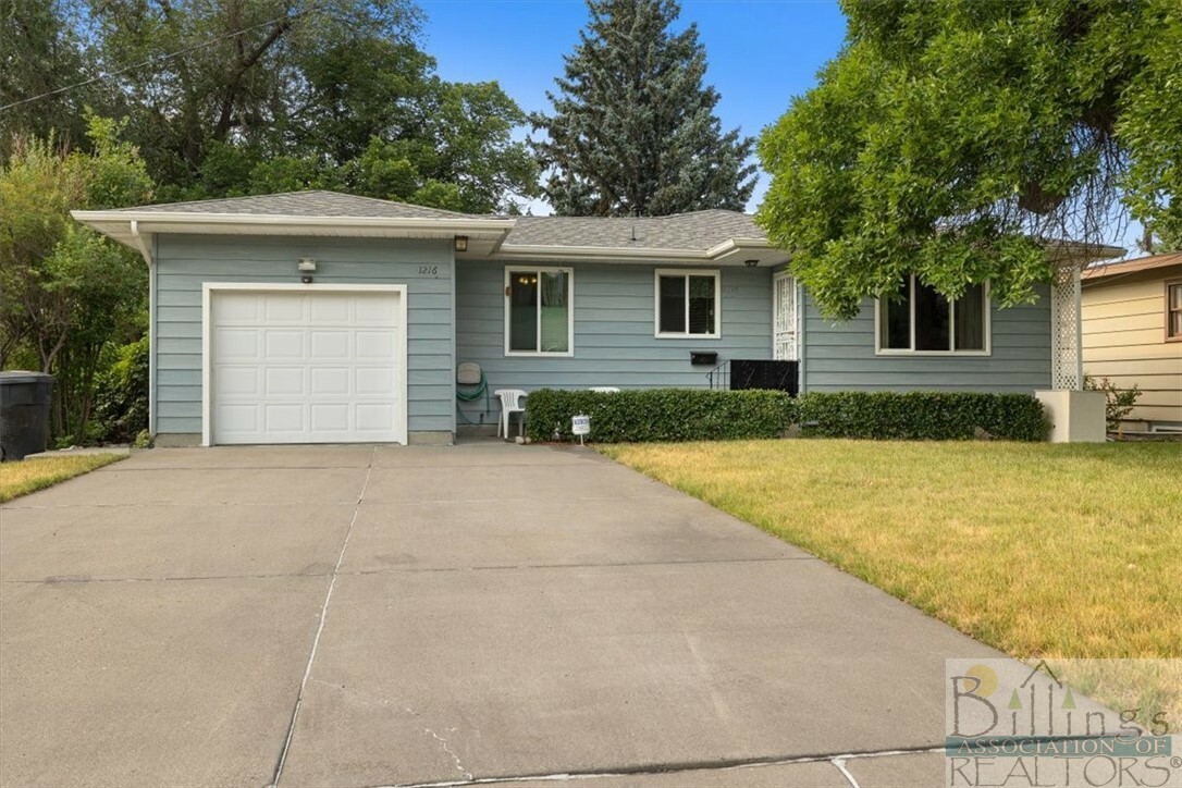 Property Photo:  1216 Colton Boulevard  MT 59102 