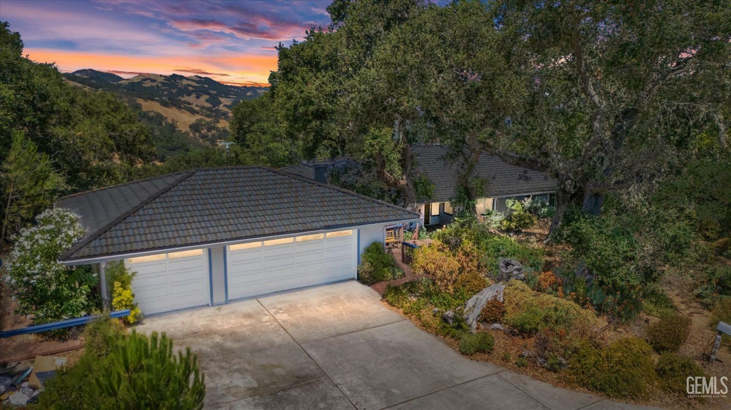 Property Photo:  10690 San Marcos Road  CA 93422 