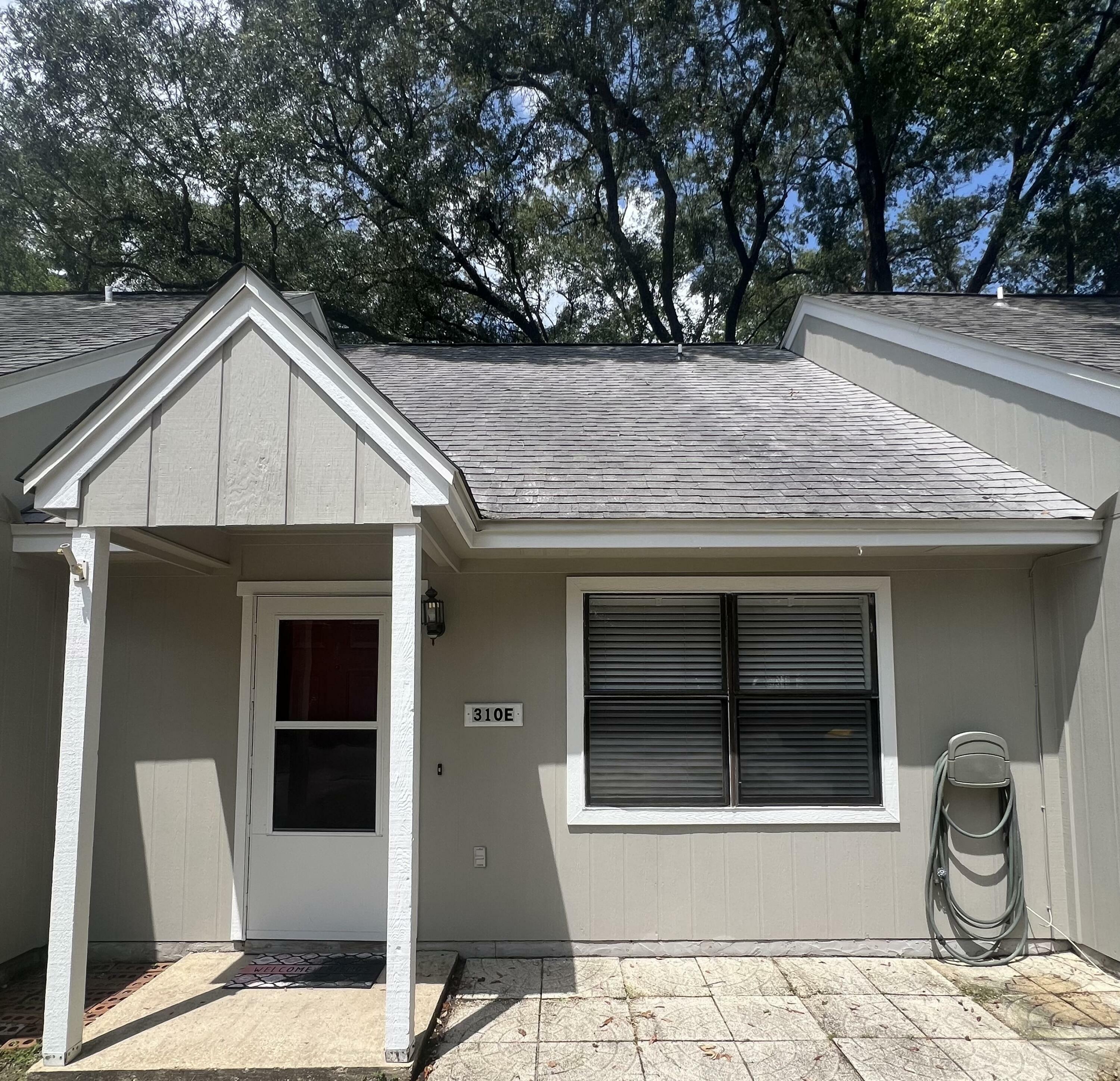 Property Photo:  310 Cedar Avenue  FL 32578 