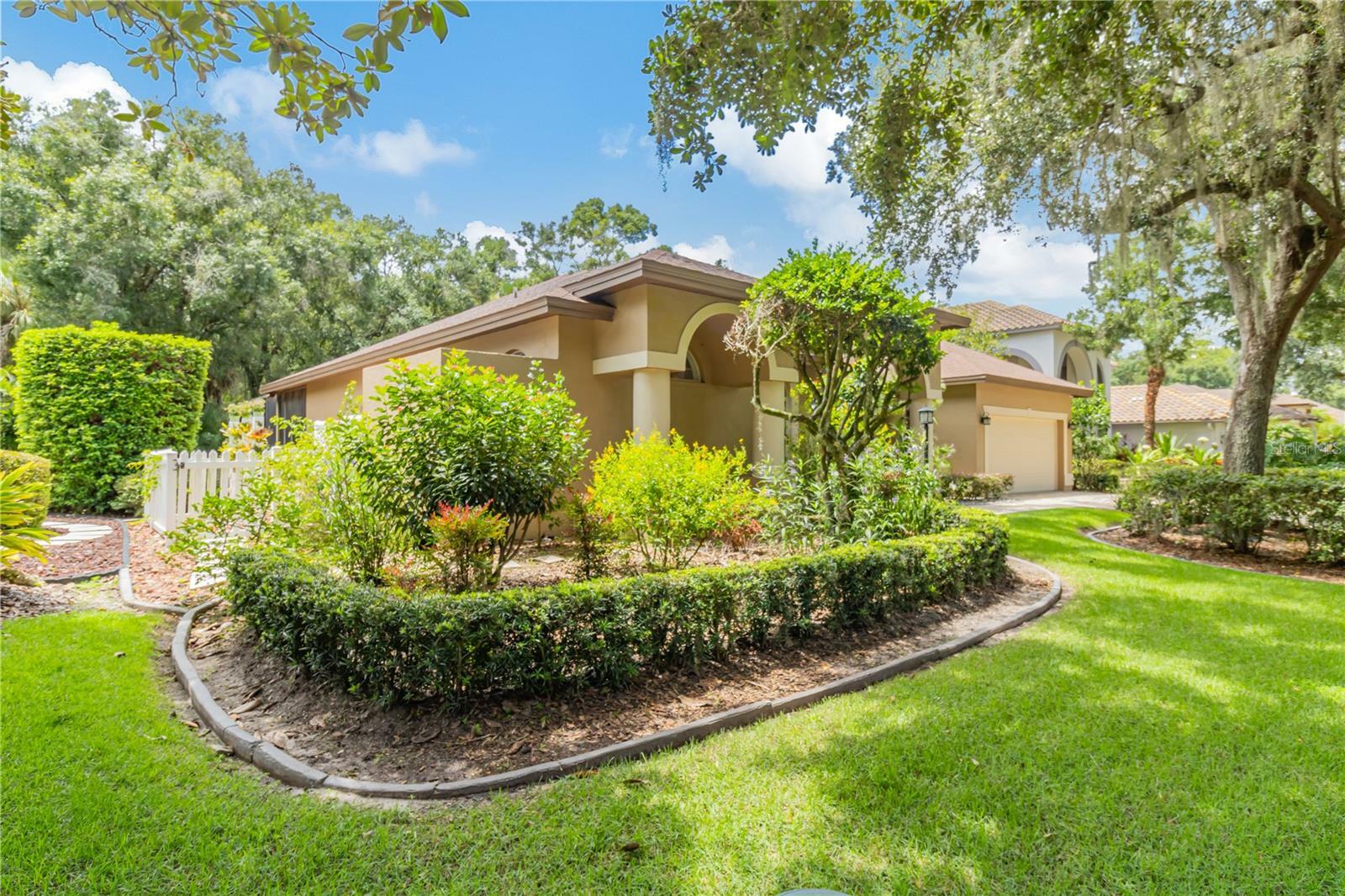 Property Photo:  7219 Wareham Drive  FL 33647 