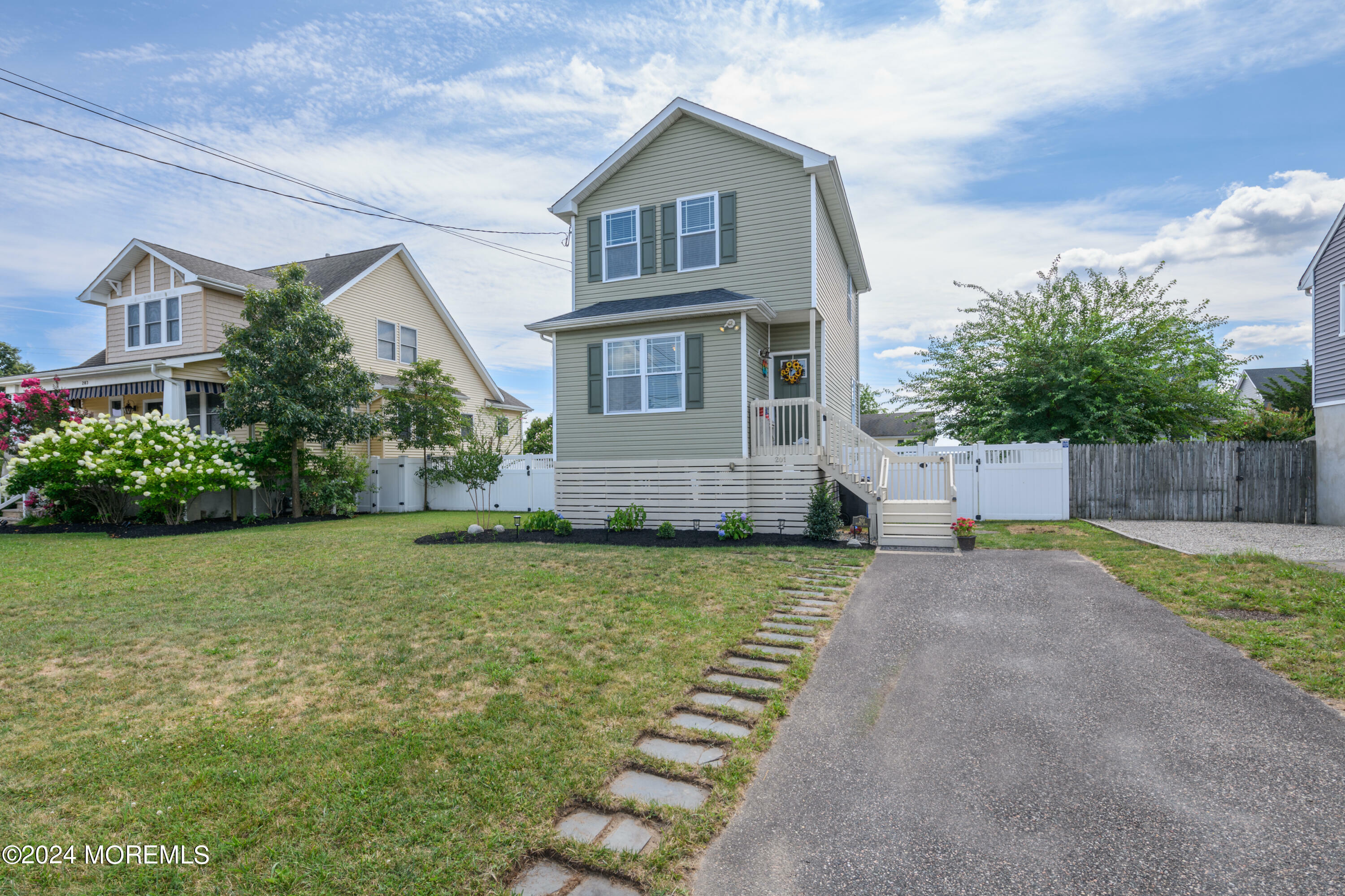 Property Photo:  201 Riviera Drive  NJ 08753 