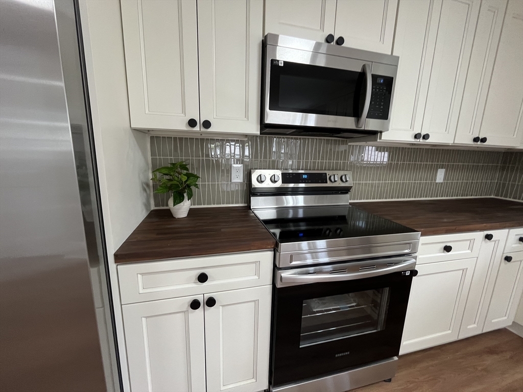 Property Photo: 2175-2177 Main Street MA 01080
