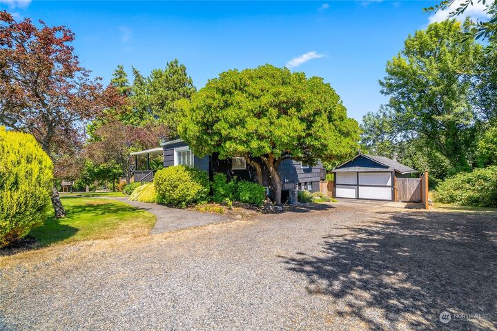 Property Photo:  5025 Hyada Boulevard NE  WA 98422 