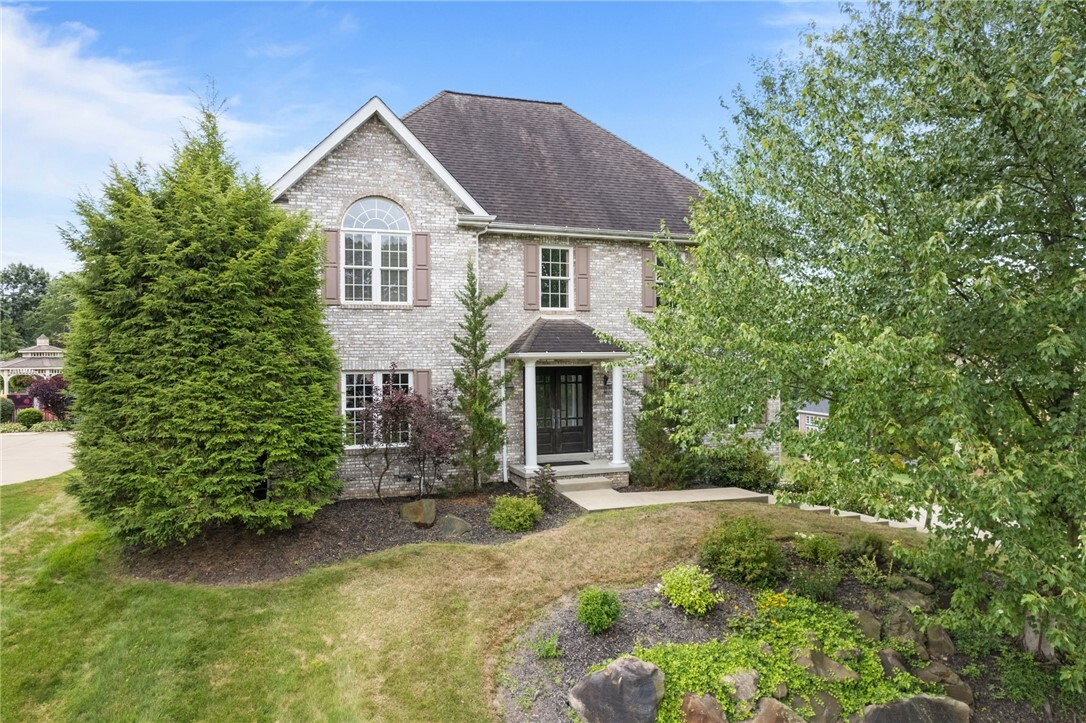 Property Photo: 1819 Madison Drive PA 15108